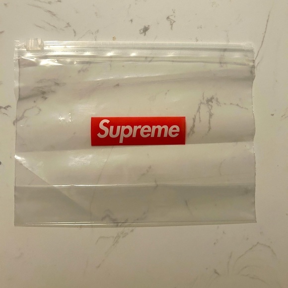 Supreme Ziploc Bag, 100% Authentic - NEW - Picture 1 of 2
